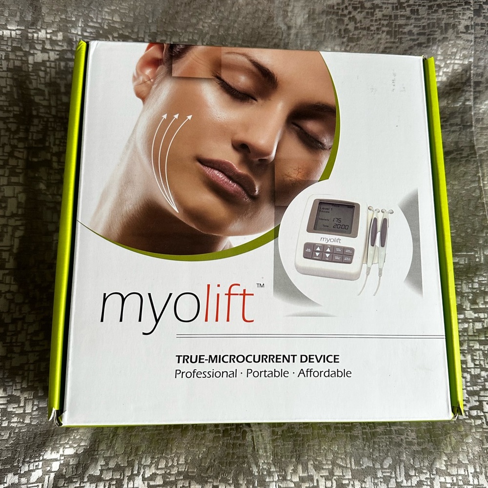 Myolift True-Micocurrent Device